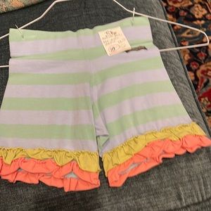 Matilda jane mint and light blue shorties with ruffle of coral and green size 10